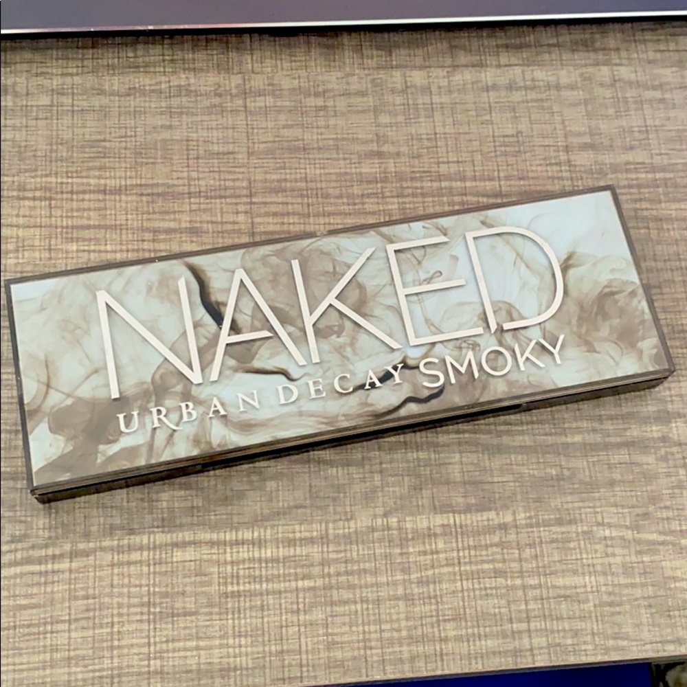 NAKED Urban Decay SMOKY Palette